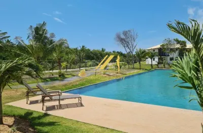 Apartamento bem decorado na praia do forte. 1 quarto com varanda. 55m2. condomínio vila do lago.