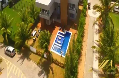 Casa beira mar no condomínio paraíso do mar - guarajuba. 6 suítes, com piscina e área gourmet, literalmente pé na areia! linda decoração e mobília!