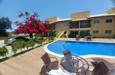 Apartamento charmoso em guarajuba, garden (térreo), no condomínio canoas 1. porteira fechada 02 quartos, sendo uma suíte, 70 m2 01 vaga de garagem.