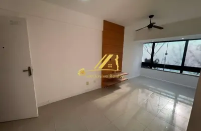 Apartamento 2 quartos, 63m2 com dependência completa em ondina. 1 vaga de garagem. condomínio vila do mar. andar baixo, ótima localização!