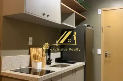 Quarto e sala no House Espatódeas. 18m2 Andar intermediário. Finamente decorado e mobiliado.1 vaga rotativa! Coworking, academia e espaço gourmet!