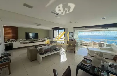 3 suítes (a master com closet), sala de tv ou gabinete, 2 dependências, 278m², andar altíssimo, 1 por andar, pier com piscina, 4 vagas de garagem