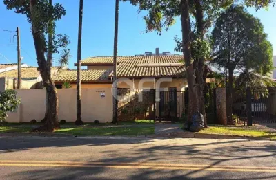 Casa com 3 quartos à venda na rua doutor joão alves dos santos, 1093, jardim das paineiras, campinas, 278 m2 por r$ 1.500.000