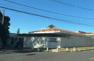 Casa comercial à venda na rua vital brasil, 136, taquaral, campinas, 300 m2 por r$ 990.000