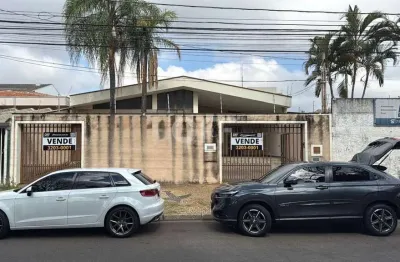 Casa com 4 quartos à venda no parque são quirino, campinas , 212 m2 por r$ 649.000