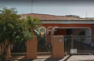 Casa com 3 quartos à venda na rua hermano ribeiro da silva, 28, jardim eulina, campinas, 172 m2 por r$ 650.000