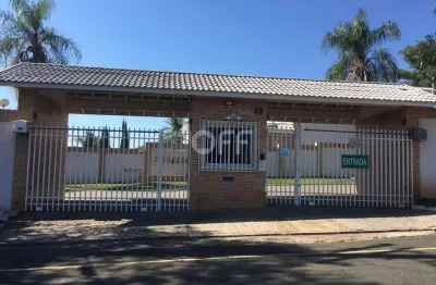 Casa em condomínio fechado com 3 quartos à venda na rua doutor raul guedes de melo, 546, parque xangrilá, campinas, 174 m2 por r$ 1.350.000