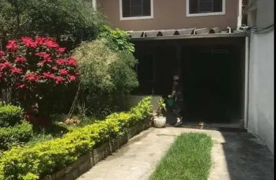 Casa com 4 quartos à venda no Jardim Elvira, Osasco 