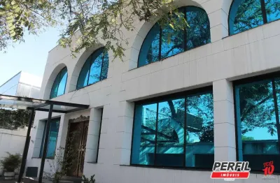 Locação comercial em frente ao jockey club, são paulo!