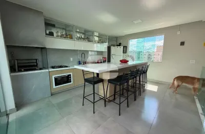 Casa à venda na alameda dos pintassilgos, 1, cabral, contagem por r$ 849.000