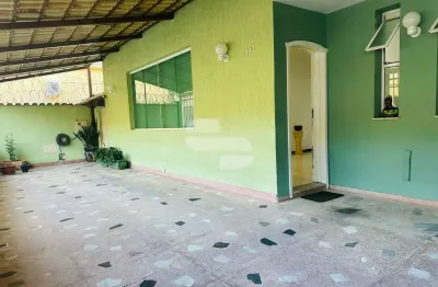 Casa com 3 quartos à venda na miraí, 1, santo andré, belo horizonte por r$ 740.000