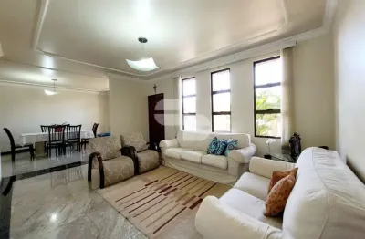 Casa com 6 quartos à venda na rua barão de camargos, 1504, santa amélia, belo horizonte por r$ 1.499.900