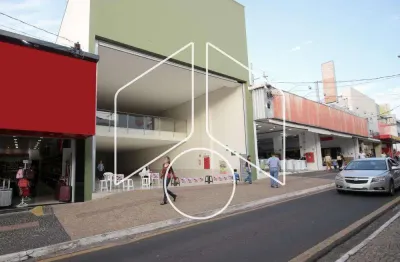 Barracão / Galpão / Depósito para alugar na Rua São Luiz, 8131, Centro, Marília