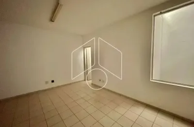 Sala comercial para alugar na Avenida das Esmeraldas, 2104, Jardim Tangará, Marília