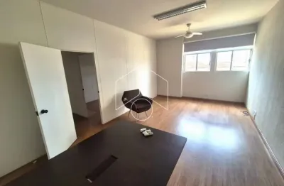 Sala comercial para alugar na Avenida Carlos Gomes, 1146, Centro, Marília