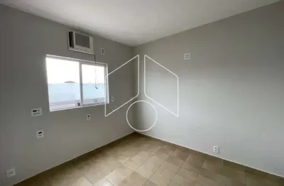 Casa com 2 quartos para alugar na Rua Felipe Camarão, 393, Lorenzetti, Marília