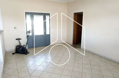 Casa com 3 quartos para alugar na Avenida Sampaio Vidal, 0, 20471, Centro, Marília
