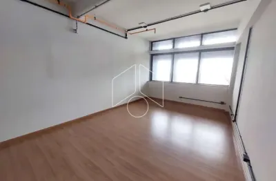 Sala comercial para alugar na Avenida Sampaio Vidal, 6149, Centro, Marília