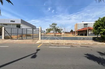 Terreno comercial para alugar na Avenida Carlos Artêncio, 2086, Fragata, Marília