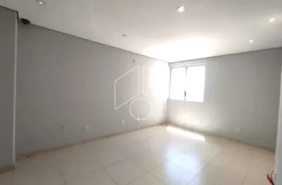 Sala comercial para alugar na Avenida das Esmeraldas, 3136, Jardim Tangará, Marília