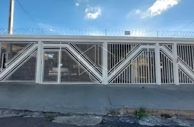 Casa com 3 quartos para alugar na Rua Eduardo Prado, 3147, Jardim Monte Castelo, Marília