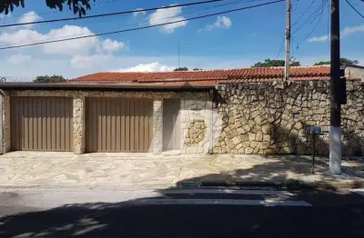 Casa com 4 quartos à venda na rua afonso pena, 1179, vila nova são josé, campinas, 190 m2 por r$ 700.000
