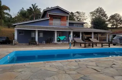 Sítio encantador em pinhalzinho/sp – casa ampla com piscina e pomar