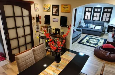 Casa para Venda, Pestana, 3 dormitórios, 1 suíte, 3 banheiros, 2 vagas