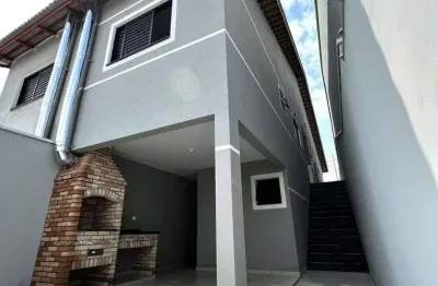 Casa 3 dormitórios sendo 1 suíte, 87m² , em suzano-sp