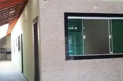 Casa térrea 2 dormitórios, sendo 1 suíte, 2 vagas, maracanã - praia grande sp