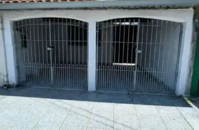 Casa de 3 dormitórios em Suzano, quintal, churrasqueira, Vila Amorim.