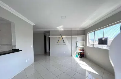 Apartamento no centro de balneário camboriú, próximo a 4º avenida.