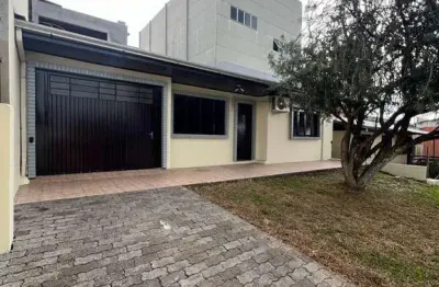 Casa com 2 quartos à venda no Centenário, Caxias do Sul 