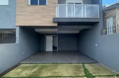 Casa com 3 quartos à venda no São Luiz, Caxias do Sul 