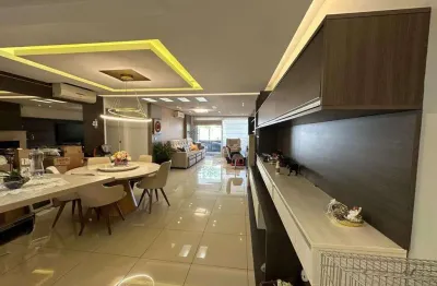 Apartamento com 3 quartos à venda no Centro, Caxias do Sul 