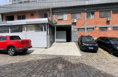 Barracão / Galpão / Depósito à venda no Cristo Redentor, Caxias do Sul 