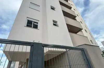 Apartamento com 2 quartos para alugar na Vila Verde, Caxias do Sul 