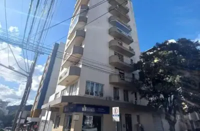 Apartamento com 3 quartos para alugar no Centro, Caxias do Sul 
