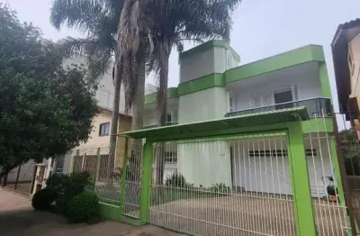 Casa com 3 quartos para alugar no Cruzeiro, Caxias do Sul 