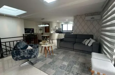 Cobertura com 3 quartos à venda no Petrópolis, Caxias do Sul 