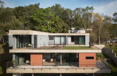 Casa com 3 quartos para alugar no Linha 40, Caxias do Sul 