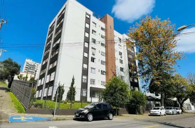 Apartamento com 3 quartos para alugar no Centro, Caxias do Sul 