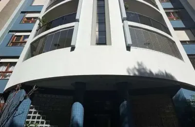 Apartamento com 3 quartos para alugar no Exposição, Caxias do Sul 