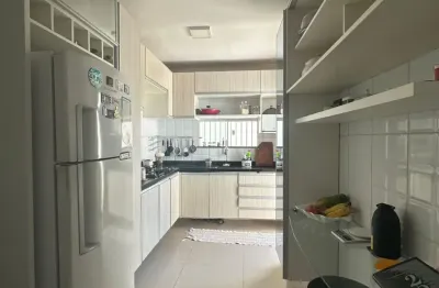 Casa em condomínio fechado com 2 quartos para alugar na Rua General Artur Carvalho, Turu, São Luís