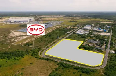 Pátio próximo à fábrica da byd com 180.000m² em camaçari (ba)