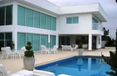 Imponente mansão de 6 quartos e 6 suítes no bairro portão, lauro de freitas-ba: um verdadeiro oásis urbano!