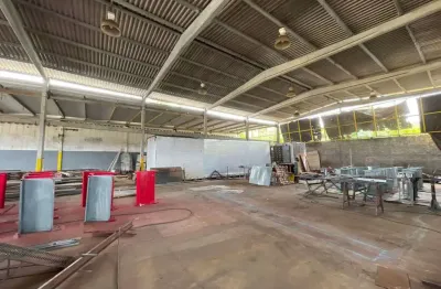 Galpão Industrial de 1.000m² para Venda ou Locação em Camaçari - BA, Jardim Limoeiro