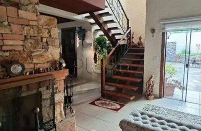 Sobrado à venda em campinas, parque jatibaia (sousas), com 3 suítes, com 272 m²