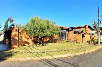Casa à venda em campinas, parque são quirino, com 5 quartos, com 323.95 m²