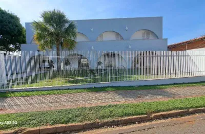 Sobrado à venda e para alugar em campinas, parque taquaral, com 5 quartos, com 702 m²